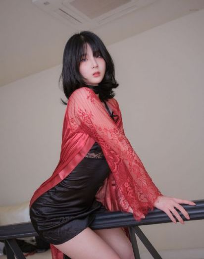 日韩一区三级在线_720完整在线观看