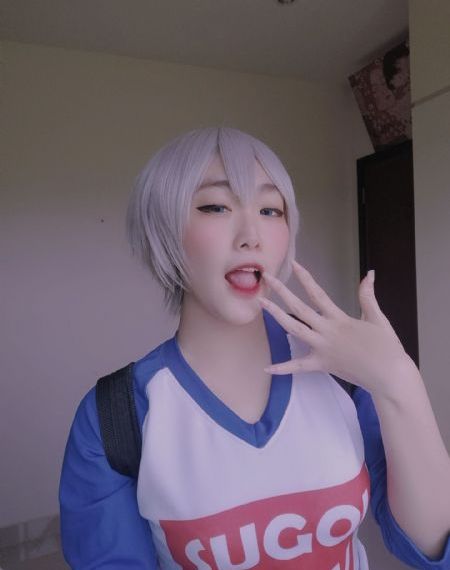 欧美性感皮衣长靴美女_高清神马影院在线