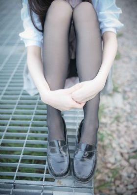 欧美范的画画图片_剧情片免费全集观看
