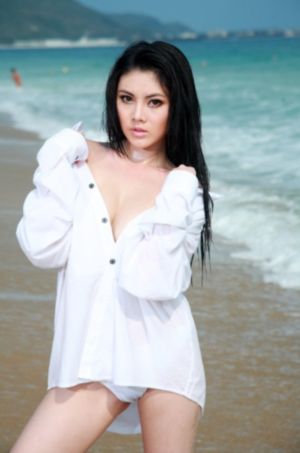 玩弄l小yi子_超清免费在线播放