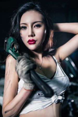 国产白丝免费自慰专区_免费高清观看