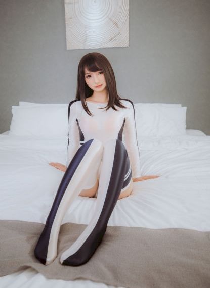 日韩土豪美女在线视频观看_高清手机在线观看