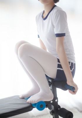 欧美老妇人系列图_HD电影在线观看