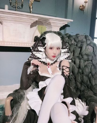 欧美精品女装直播_BD英语电影在线观看